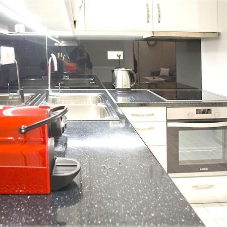 Luxury Apartment In Athens! エクステリア 写真